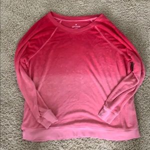 AE Ombré Red Pullover
